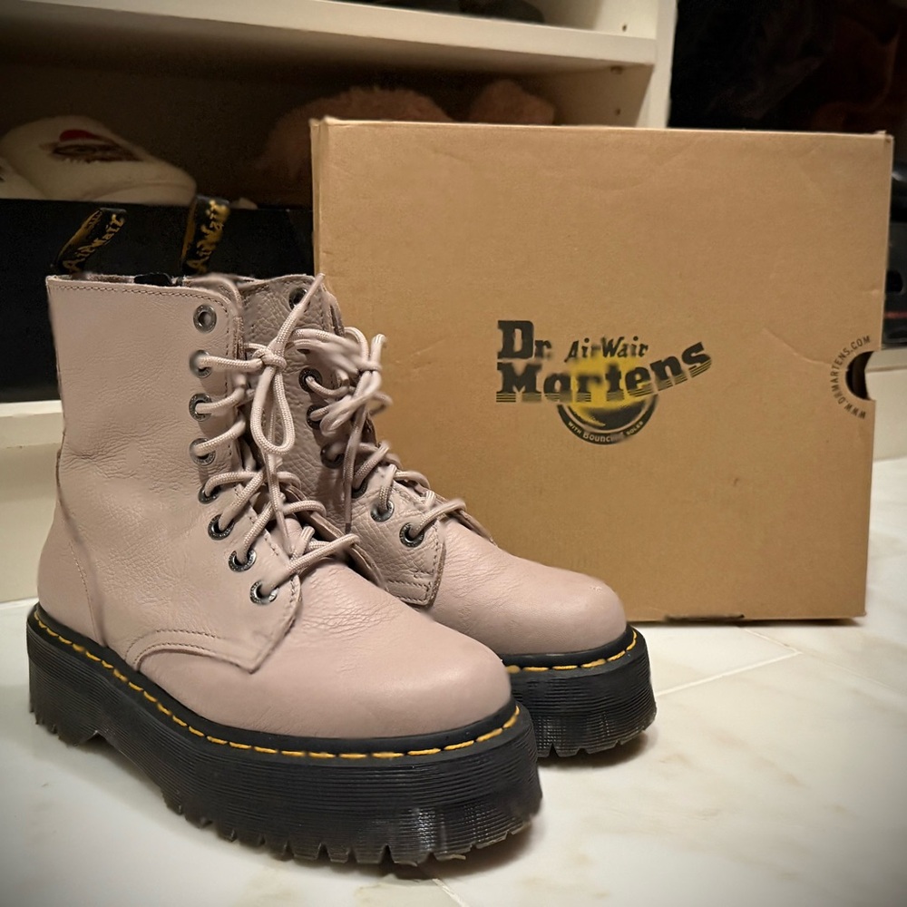 Dr. Martens Jadon Platform Boots